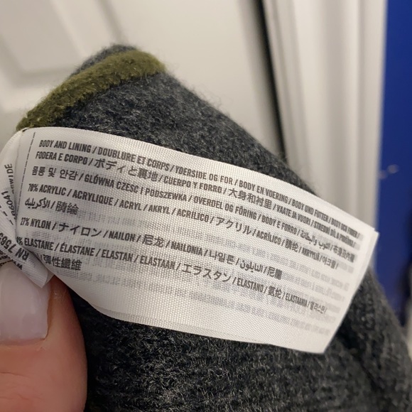 A&F super cozy cardigan - size xs (lots of stretch - could fit s/m) - Picture 6 of 6